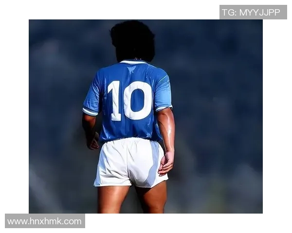 全球足坛的十号球星：他们是如何塑造比赛与历史的传奇人物